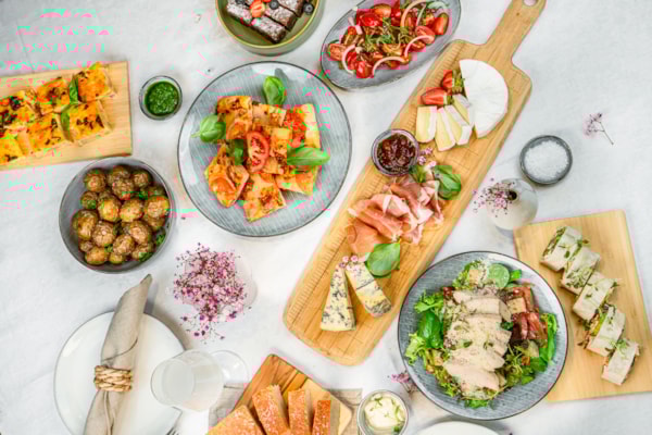 catering jordbærpikene